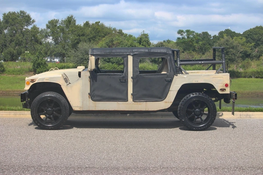 1994 Hummer HMMWV - Image 2 of 21