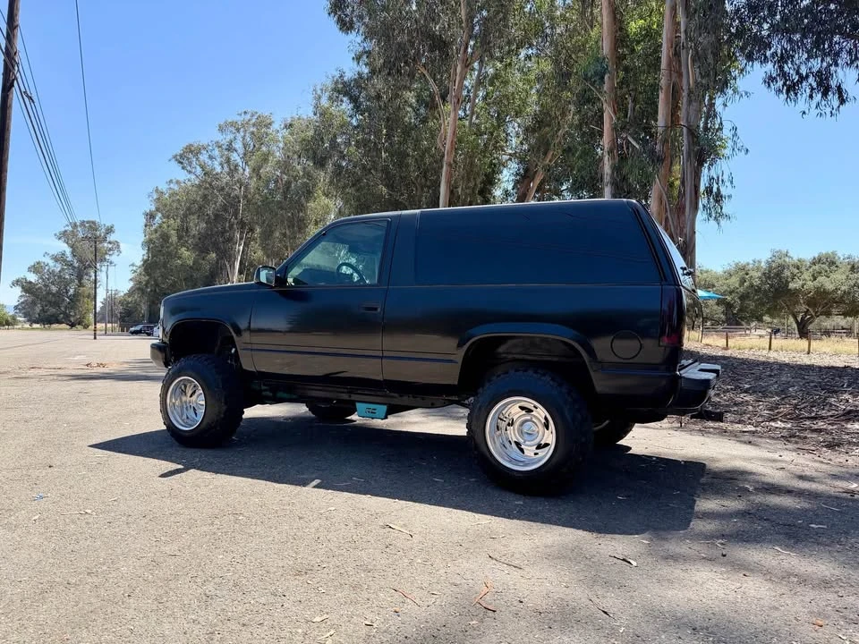 1994 Chevrolet Blazer - Image 2 of 13