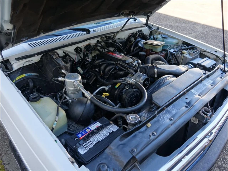 1994 Chevrolet K5 Blazer 3rd Gen - Image 30 of 31
