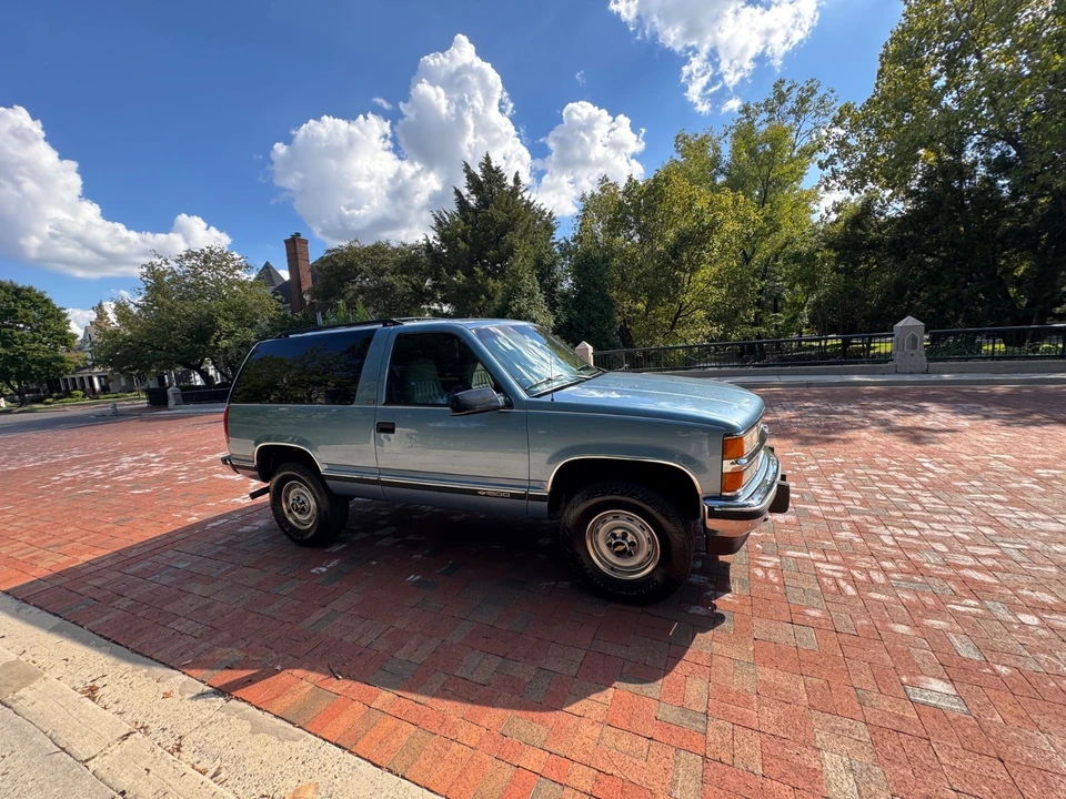 1994 Chevrolet S-10 Blazer 1st Gen - Image 9 of 21