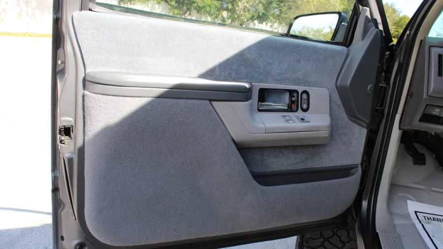 1994 Chevrolet Blazer - Image 17 of 18
