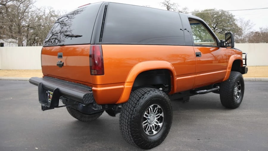 1994 Chevrolet K5 Blazer 3rd Gen - Image 7 of 12