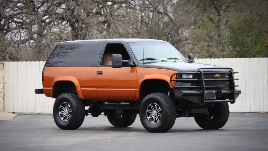1994 Chevrolet K5 Blazer 3rd Gen - Image 9 of 12