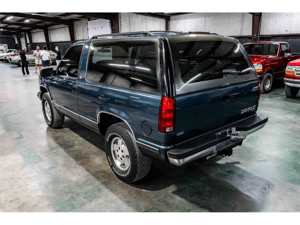 1994 Chevrolet K5 Blazer 3rd Gen - Image 3 of 22