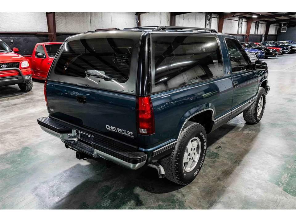 1994 Chevrolet K5 Blazer 3rd Gen - Image 5 of 22