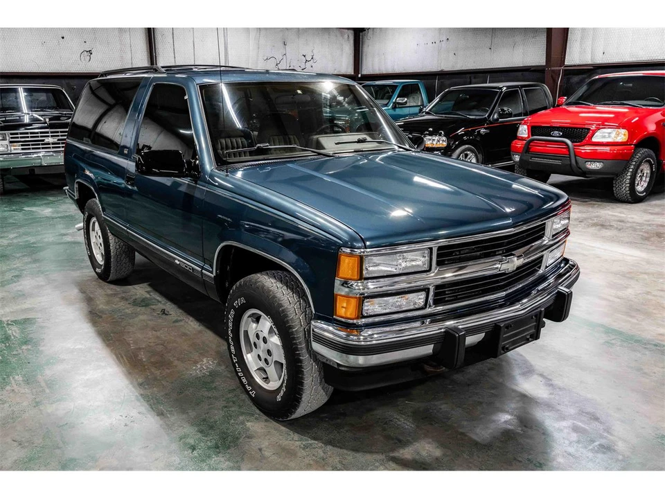 1994 Chevrolet K5 Blazer 3rd Gen - Image 7 of 22