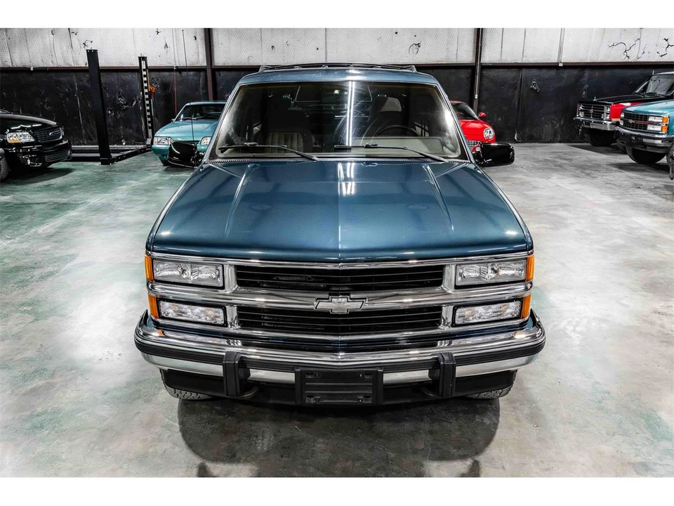 1994 Chevrolet K5 Blazer 3rd Gen - Image 8 of 22
