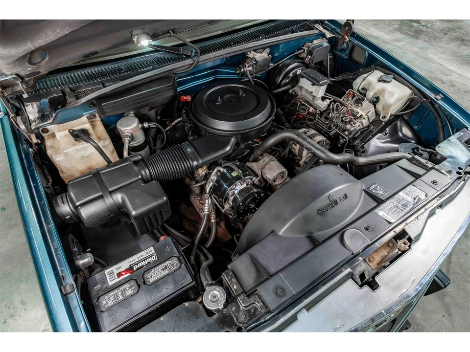 1994 Chevrolet K5 Blazer 3rd Gen - Image 9 of 22