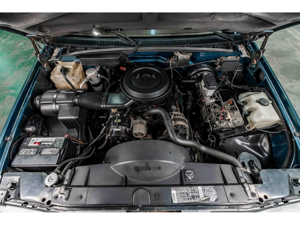 1994 Chevrolet K5 Blazer 3rd Gen - Image 10 of 22
