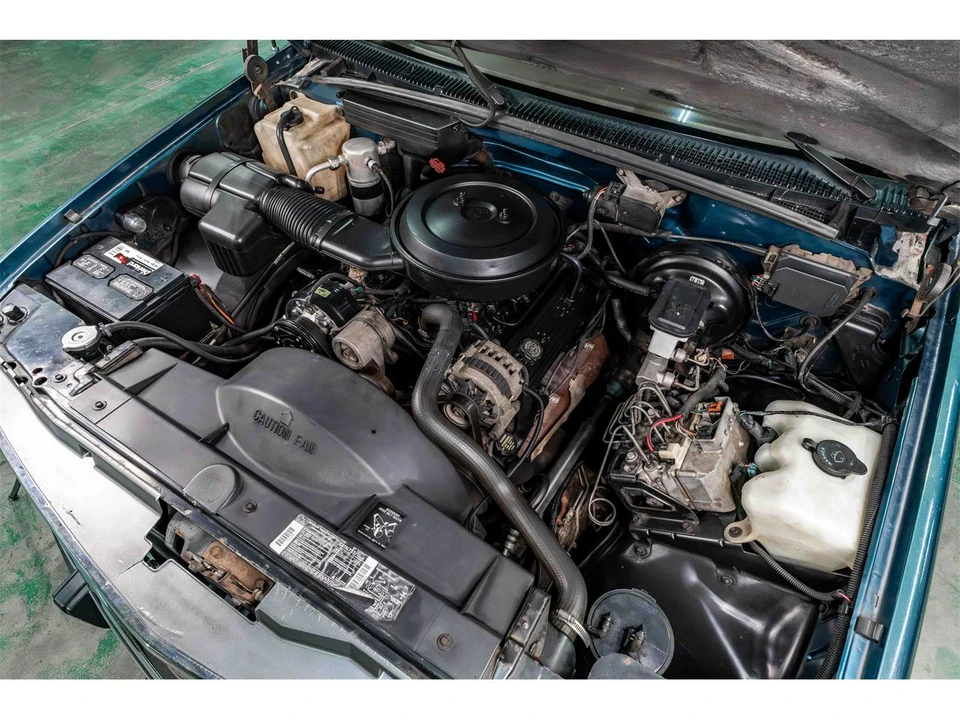 1994 Chevrolet K5 Blazer 3rd Gen - Image 11 of 22