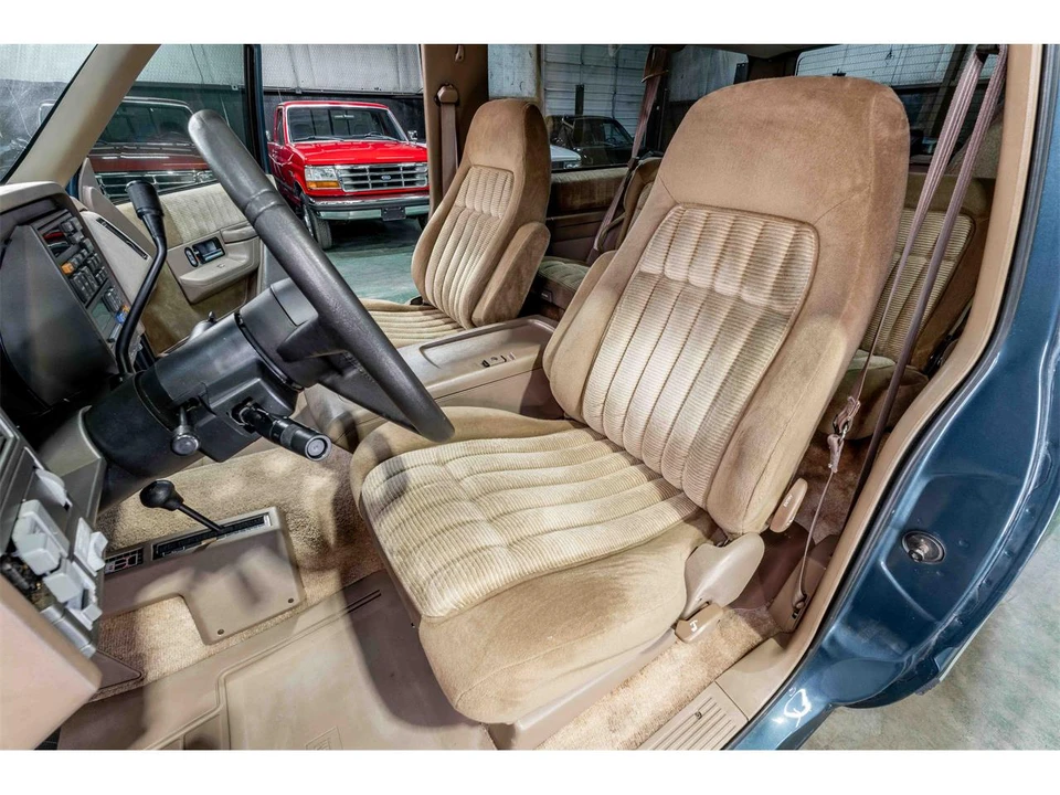1994 Chevrolet K5 Blazer 3rd Gen - Image 13 of 22