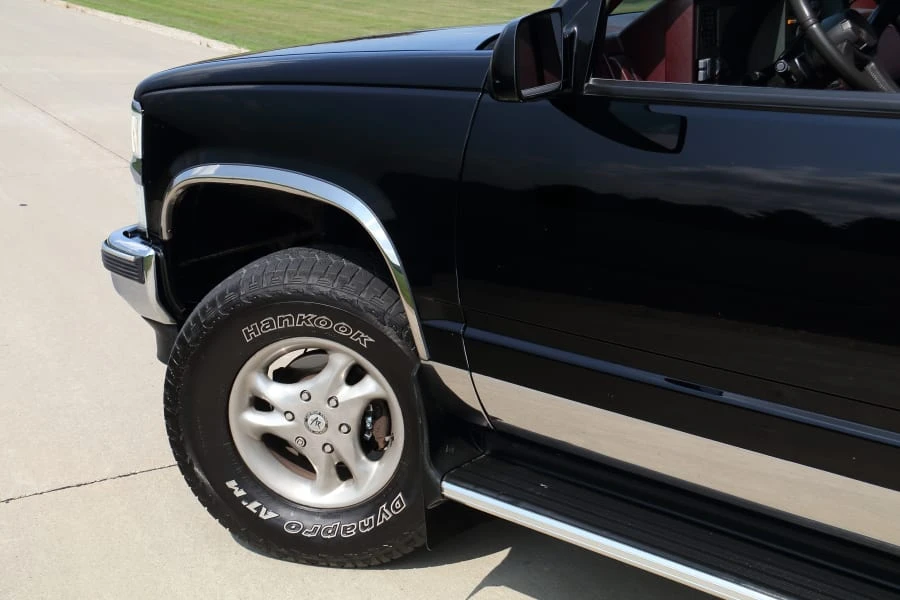 1994 Chevrolet K5 Blazer 3rd Gen - Image 6 of 27
