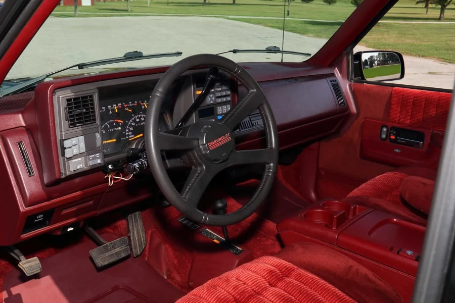 1994 Chevrolet K5 Blazer 3rd Gen - Image 15 of 27