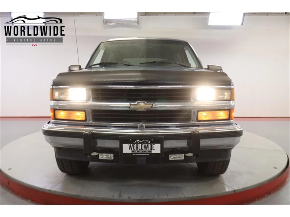 1994 Chevrolet K5 Blazer 3rd Gen - Image 16 of 31