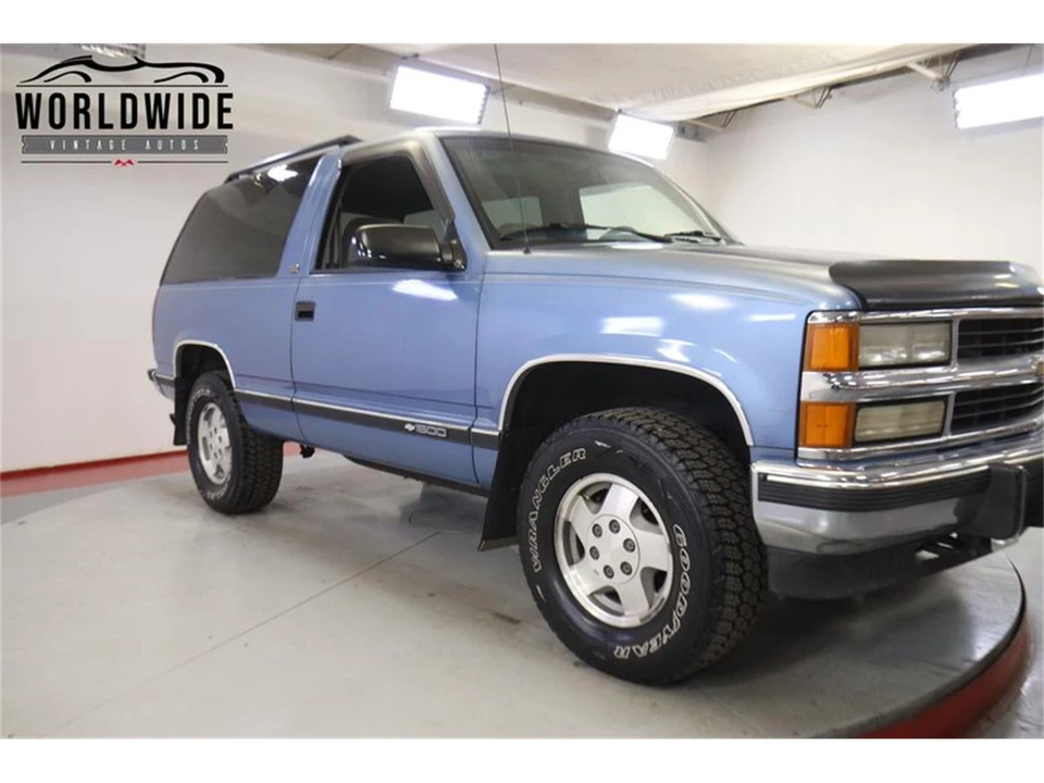 1994 Chevrolet K5 Blazer 3rd Gen - Image 14 of 31