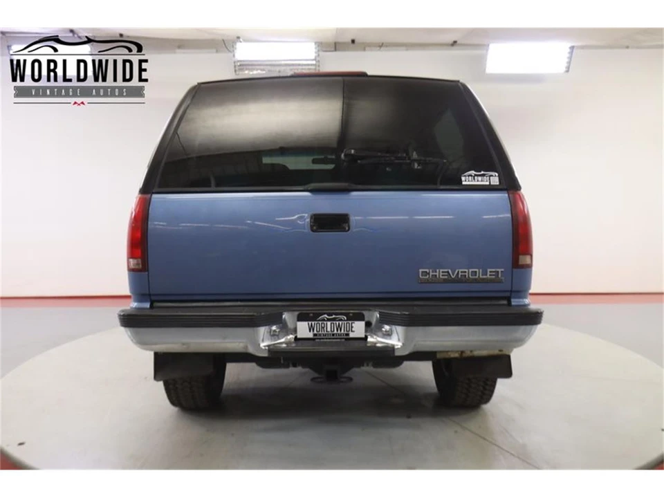 1994 Chevrolet K5 Blazer 3rd Gen - Image 17 of 31