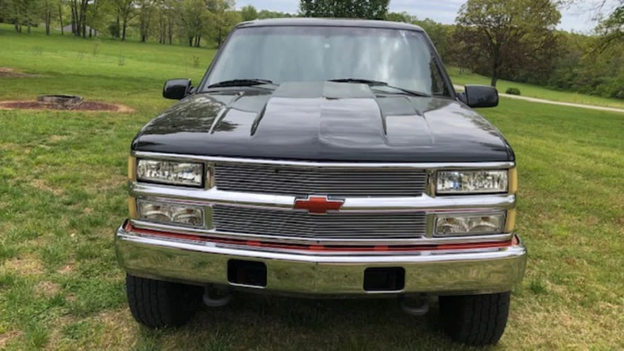 1994 Chevrolet K5 Blazer 3rd Gen - Image 4 of 24
