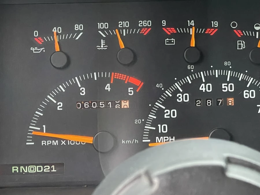 1994 Chevrolet K5 Blazer 3rd Gen - Image 5 of 16