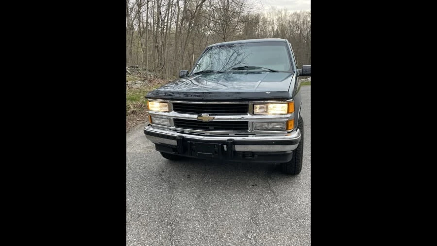 1994 Chevrolet K5 Blazer 3rd Gen - Image 12 of 16