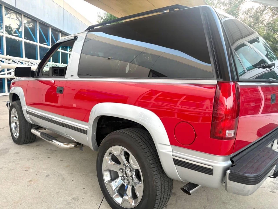 1994 Chevrolet K5 Blazer 3rd Gen - Image 14 of 31