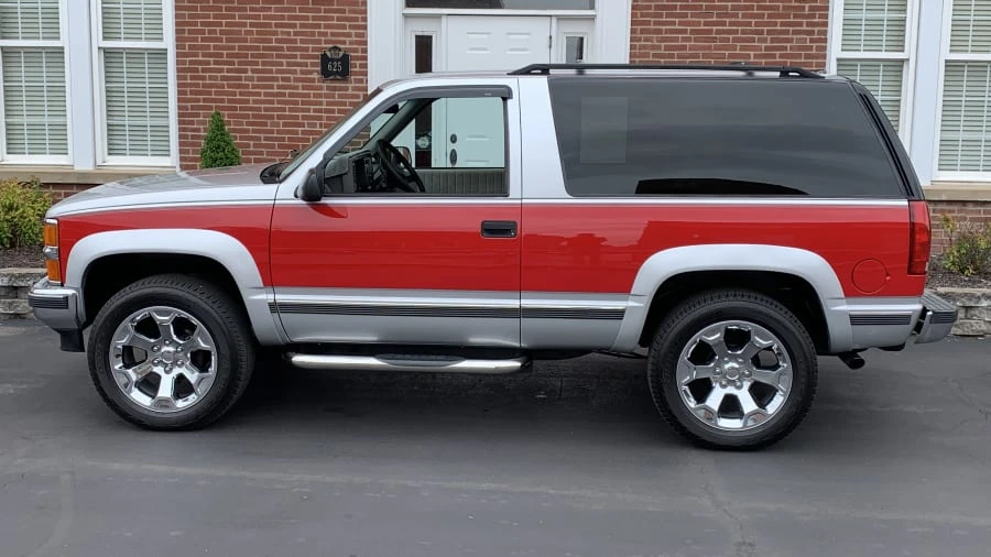 1994 Chevrolet K5 Blazer 3rd Gen - Image 2 of 8