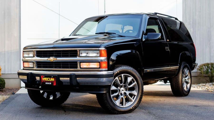 1994 Chevrolet K5 Blazer 3rd Gen - Image 6 of 31