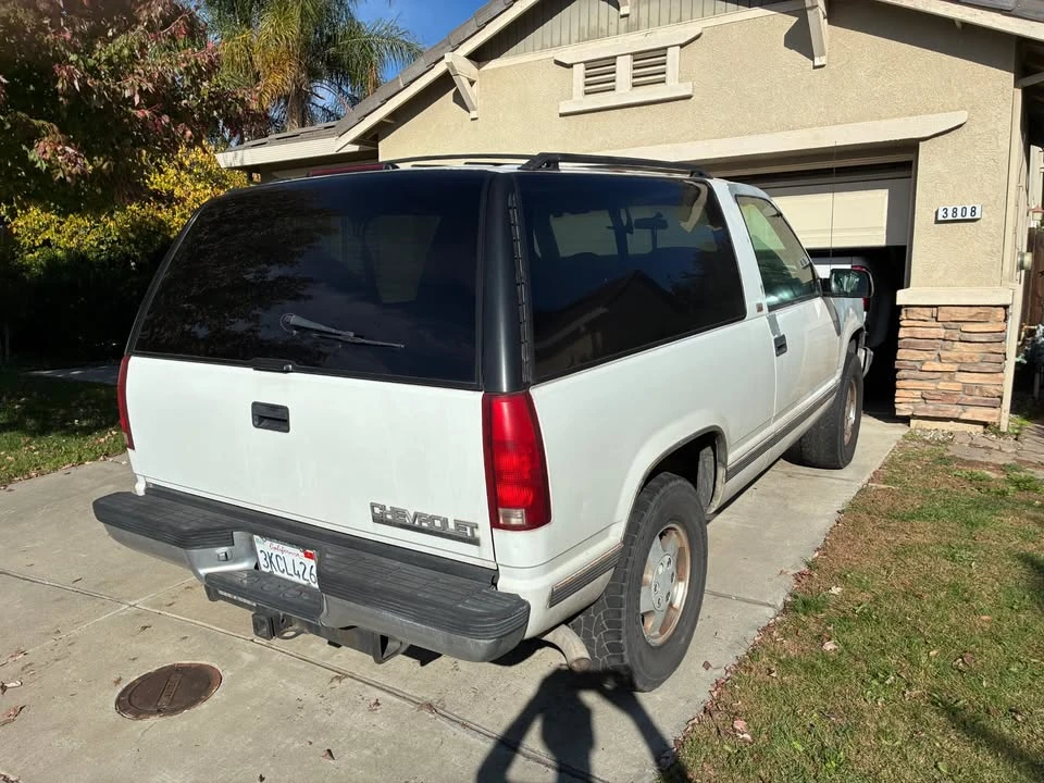 1994 Chevrolet K5 Blazer 3rd Gen - Image 4 of 8