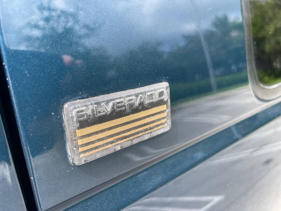 1994 Chevrolet K5 Blazer 3rd Gen - Image 13 of 16