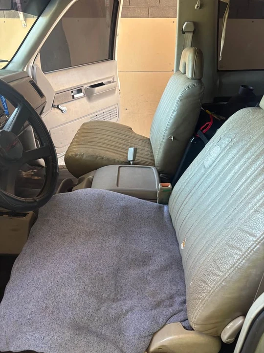 1994 Chevrolet K5 Blazer 3rd Gen - Image 6 of 11
