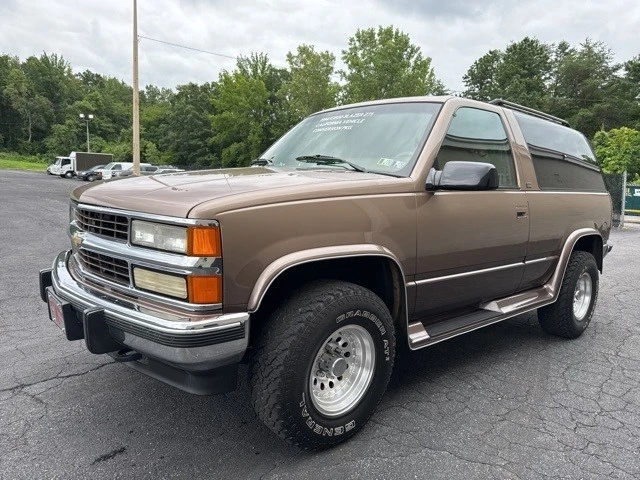 1994 Chevrolet K5 Blazer 3rd Gen - Image 5 of 12