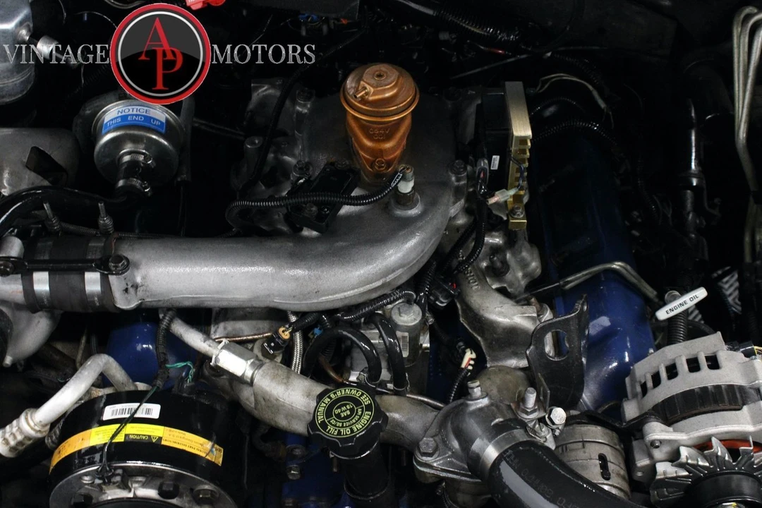 1994 Chevrolet K5 Blazer 3rd Gen - Image 3 of 12