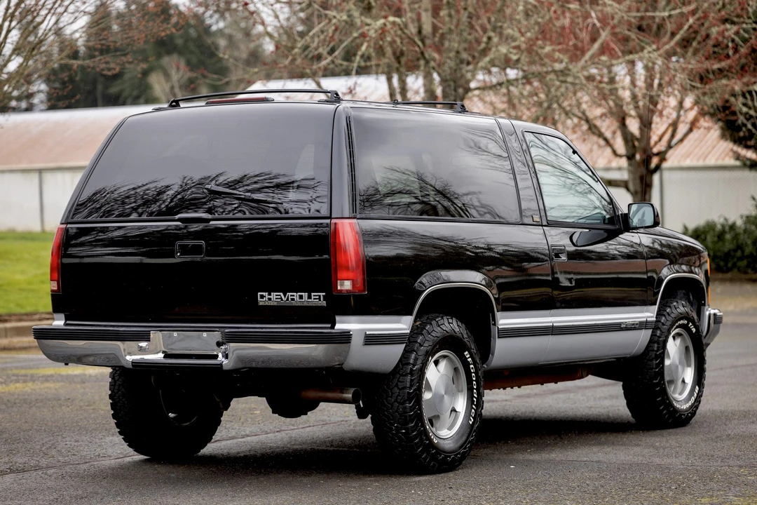 1994 Chevrolet K5 Blazer 3rd Gen - Image 8 of 12