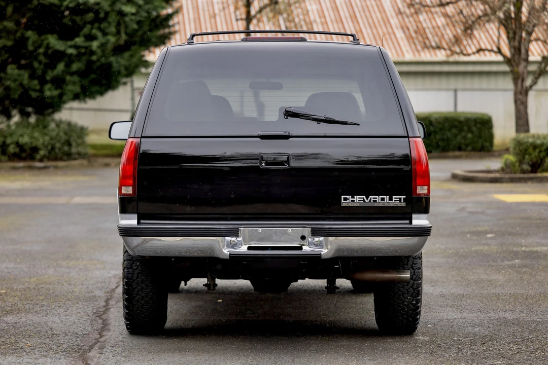 1994 Chevrolet K5 Blazer 3rd Gen - Image 6 of 12