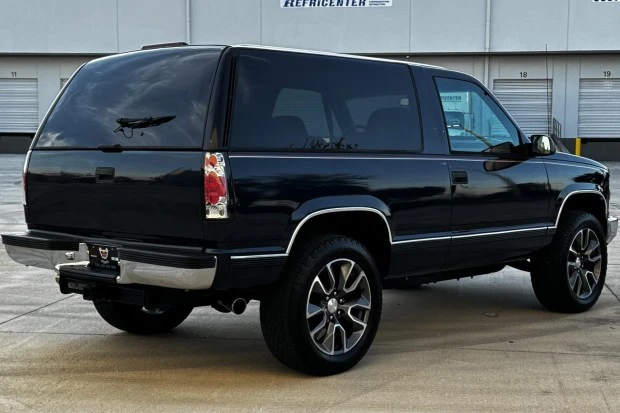 1994 Chevrolet K5 Blazer 3rd Gen - Image 3 of 7