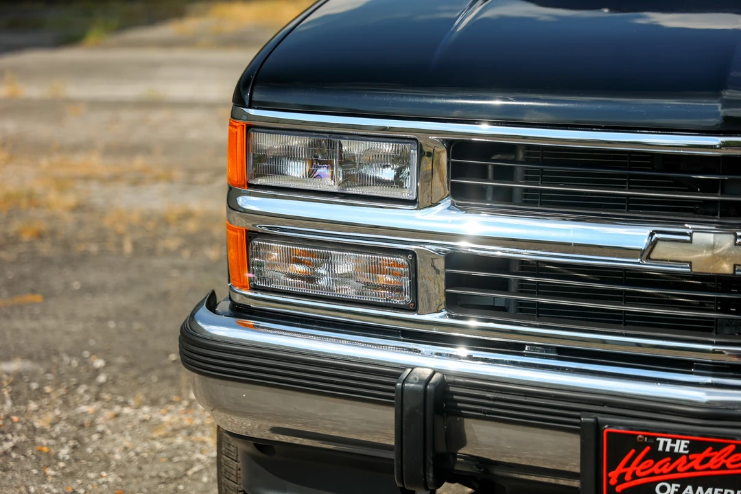 1994 Chevrolet K5 Blazer 3rd Gen - Image 14 of 31