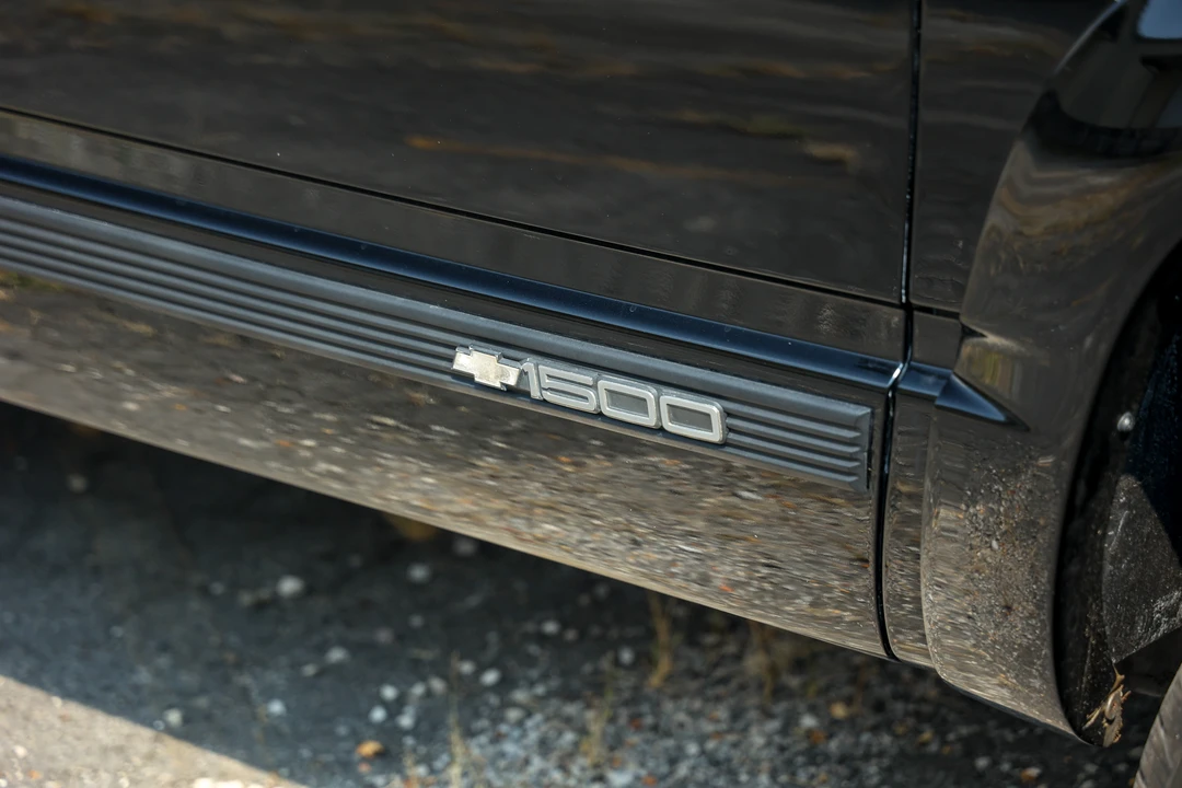 1994 Chevrolet K5 Blazer 3rd Gen - Image 24 of 31