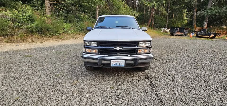 1994 Chevrolet K5 Blazer 3rd Gen - Image 3 of 13