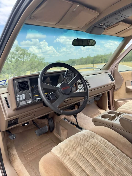 1994 Chevrolet K5 Blazer 3rd Gen - Image 2 of 20