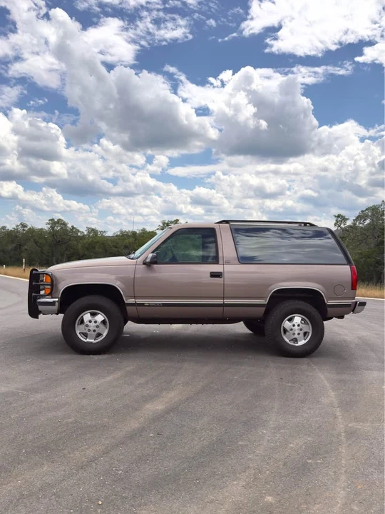 1994 Chevrolet K5 Blazer 3rd Gen - Image 5 of 20