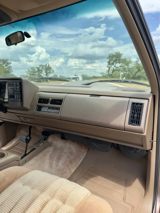 1994 Chevrolet K5 Blazer 3rd Gen - Image 17 of 20