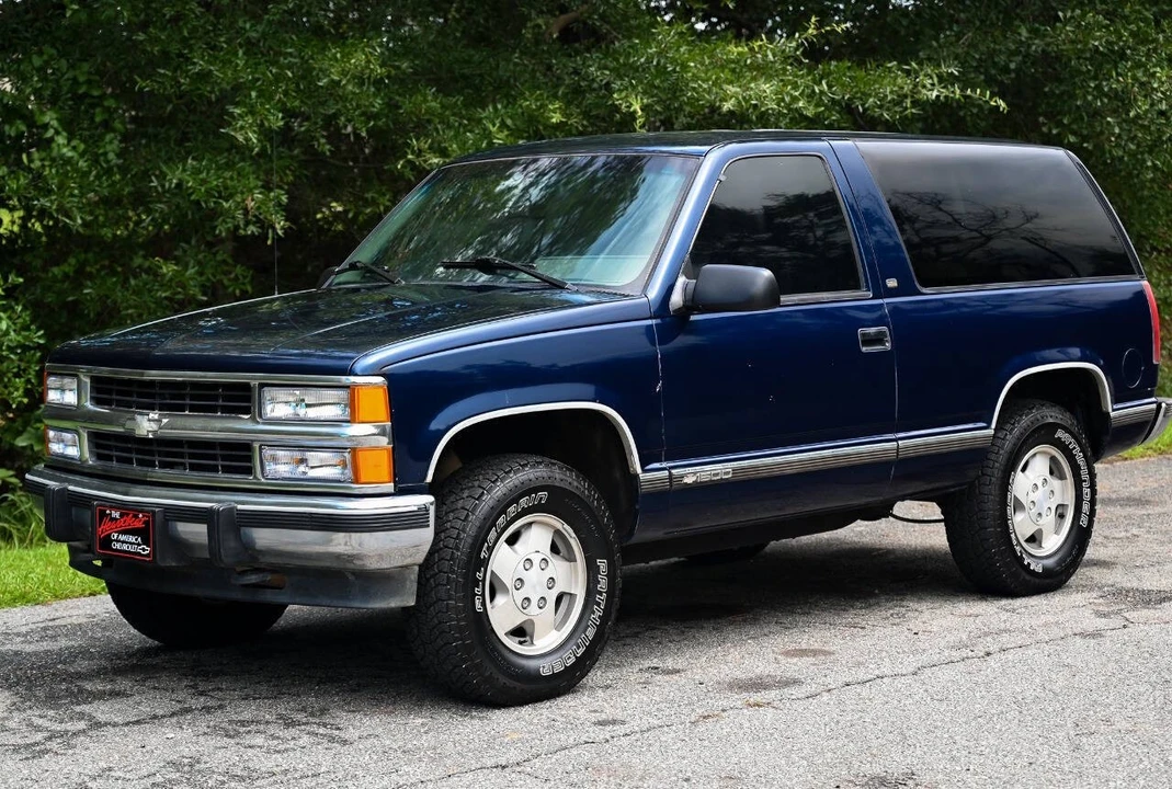 1994 Chevrolet K5 Blazer 3rd Gen - Image 10 of 21