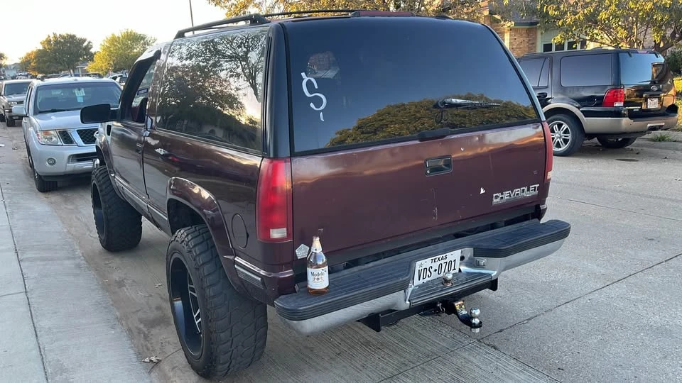 1994 Chevrolet K5 Blazer 3rd Gen - Image 2 of 5