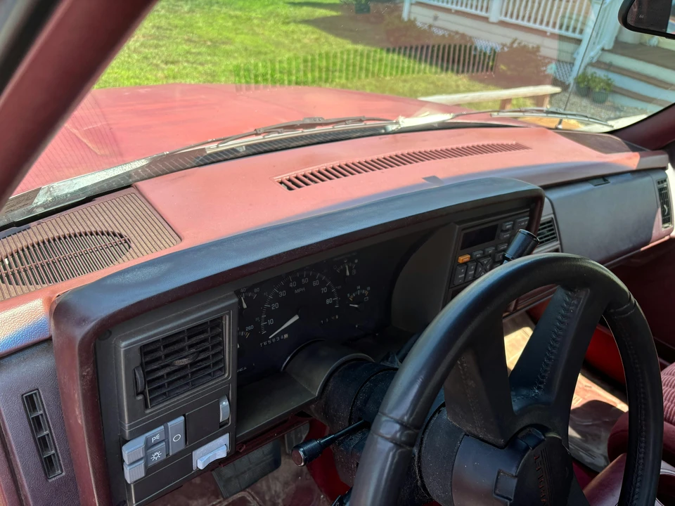 1994 Chevrolet C/K 4th Gen - Image 5 of 13