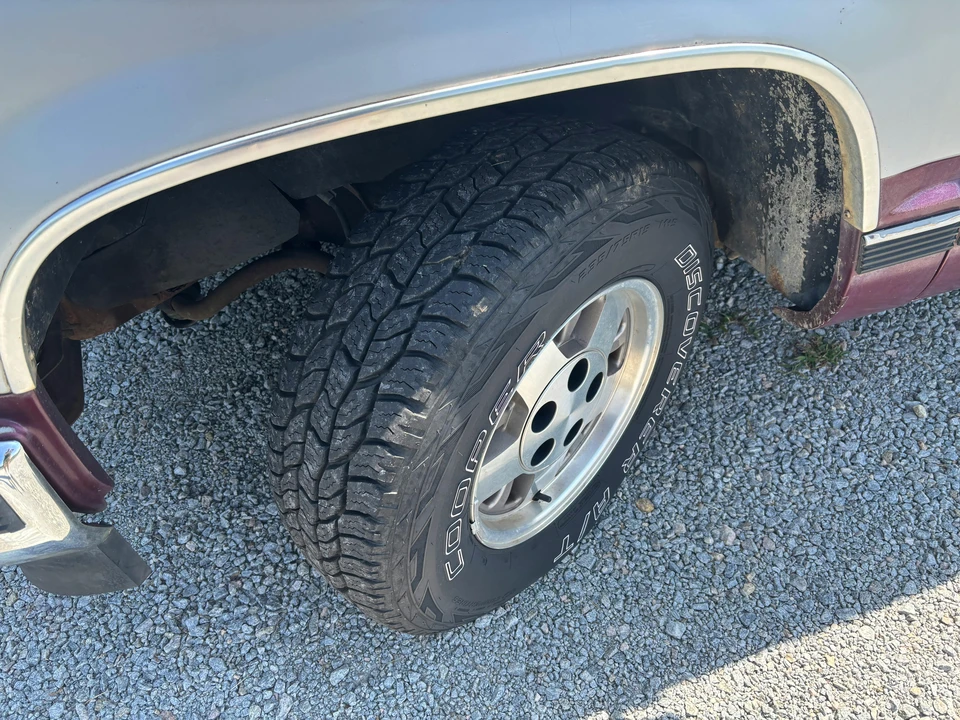 1994 Chevrolet C/K 4th Gen - Image 9 of 13