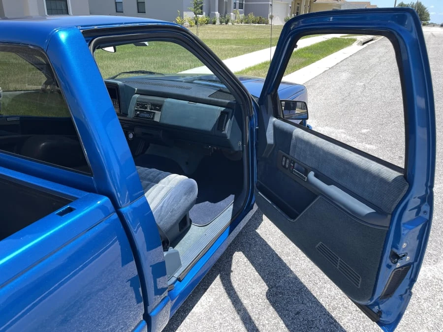 1994 Chevrolet C/K 4th Gen - Image 7 of 14