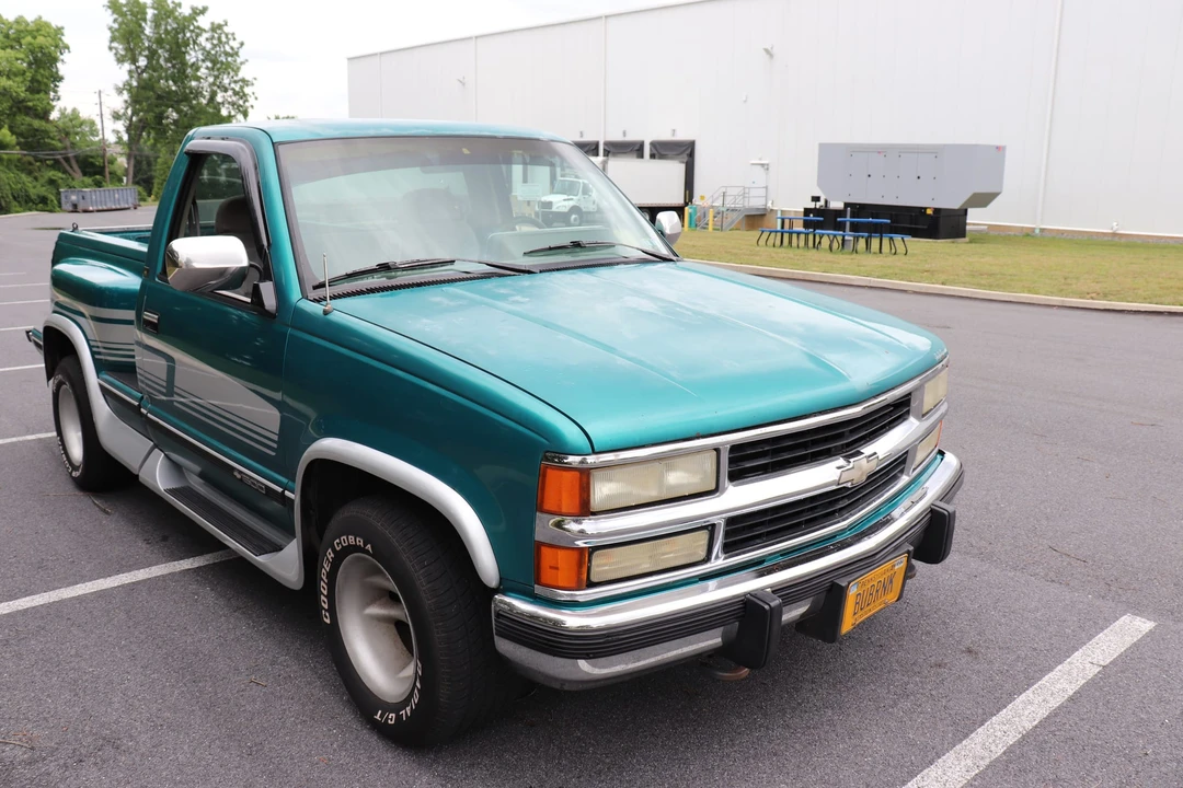1994 Chevrolet C/K 4th Gen - Image 9 of 31