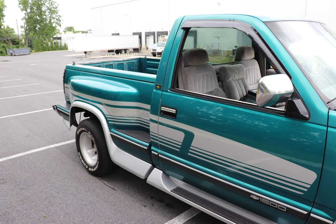 1994 Chevrolet C/K 4th Gen - Image 29 of 31