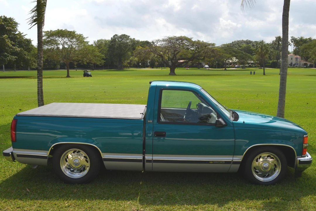 1994 Chevrolet C/K 4th Gen - Image 3 of 15