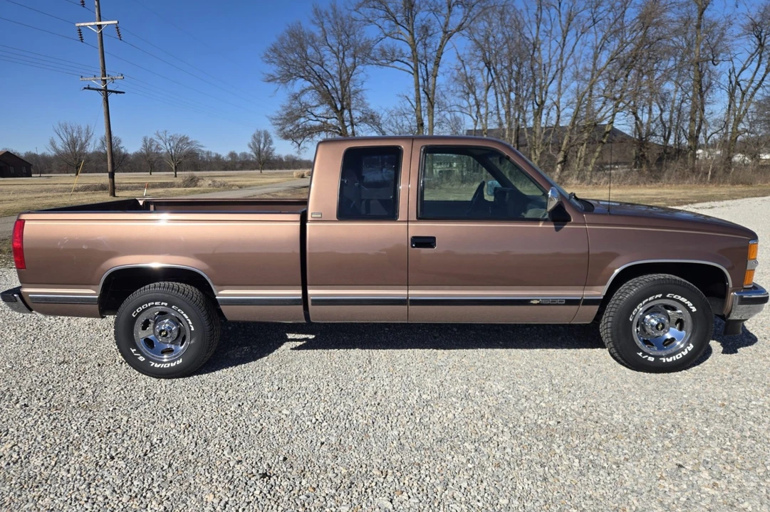 1994 Chevrolet C/K 4th Gen - Image 3 of 7