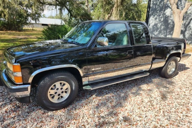 1994 Chevrolet C/K 4th Gen - Image 3 of 7